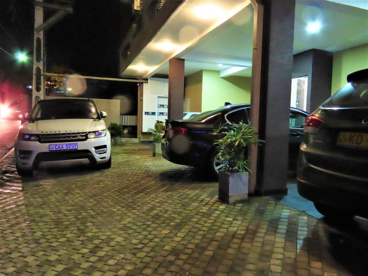 Vivas Residencies Luxury Apartments Dehiwala-Mount Lavinia Ngoại thất bức ảnh